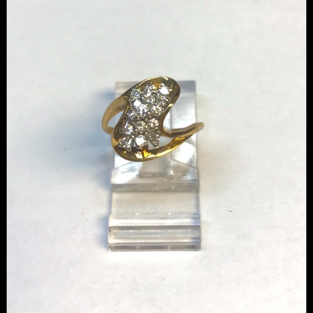 Gold And Diamond Cluster Ring